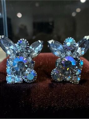 Vintage Crystal Aurora Borealis Rhinestone Cluster Clip-on Earrings